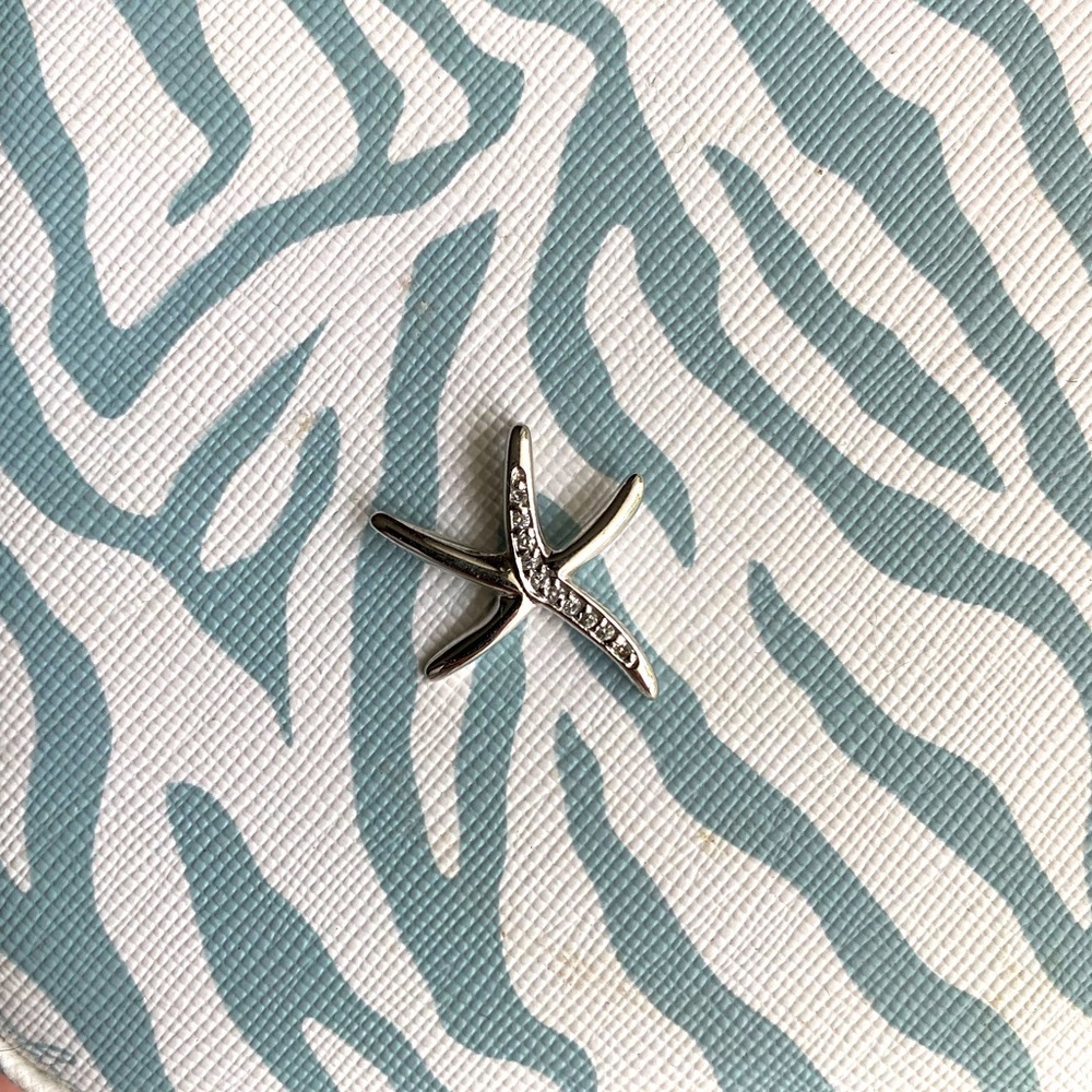 Sterling Silver Diamond Accented Starfish Necklace Charm - Picture 2 of 9